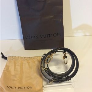Pre owned Authentic Louis Vuitton Strap